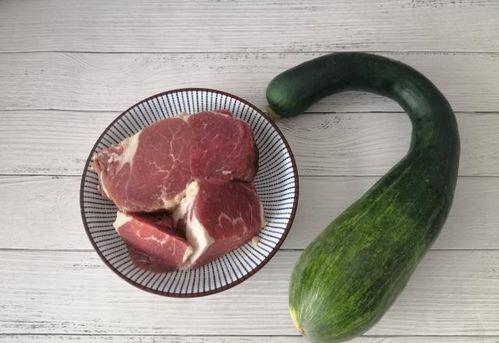 扇脸吃瓜,揭秘娱乐圈的“瓜田”趣事