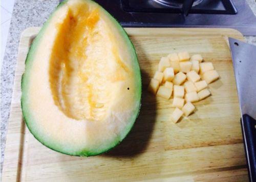 结婚吃哈密瓜,哈密瓜见证爱情甜蜜时刻