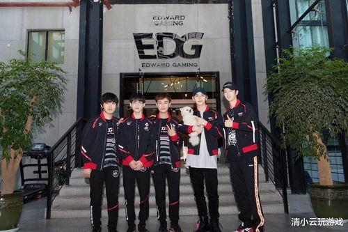 养老吃瓜战队,揭秘老年生活新潮流