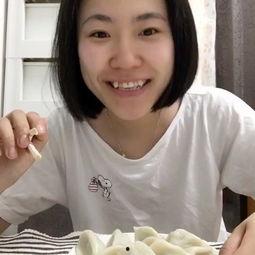 二傻吃瓜视频,揭秘网络热点的趣味解读