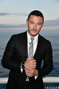 宝格丽老总吃瓜,揭秘时尚圈幕后风云