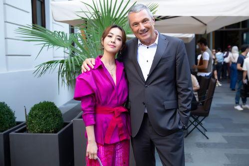 宝格丽老总吃瓜,揭秘时尚圈幕后风云