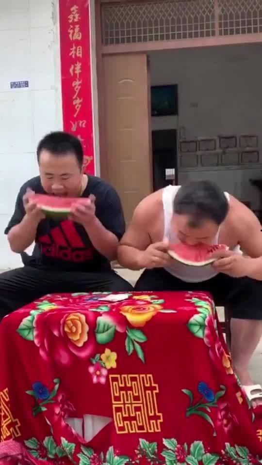 陈哥吃瓜,揭秘娱乐圈幕后故事