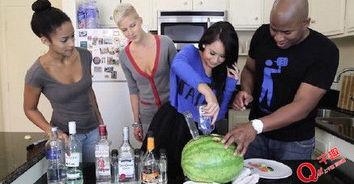 酒吧吃瓜新事件,揭秘幕后真相与网络热议